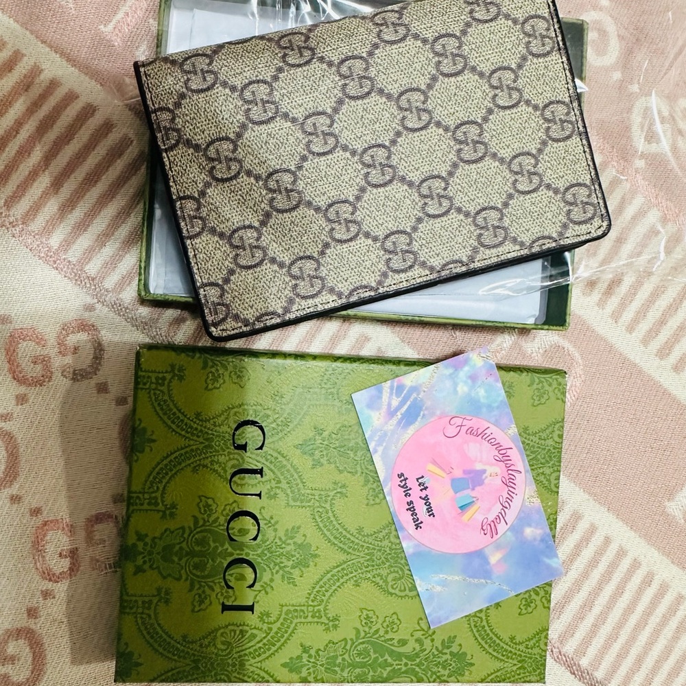 Passport holder with box